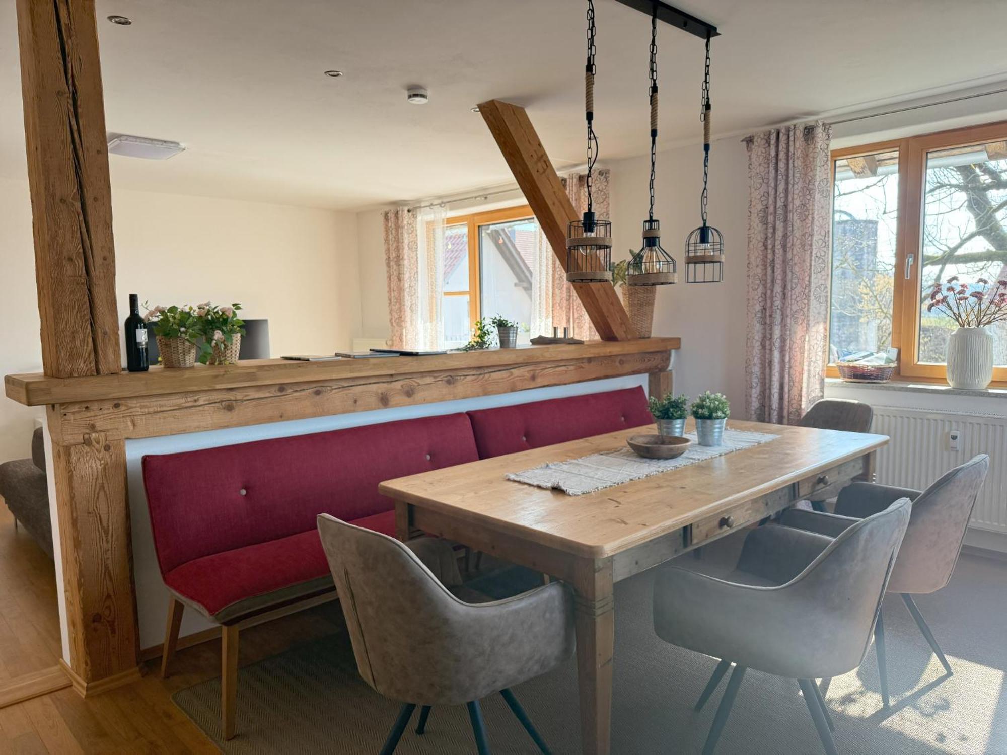 Fe Wo Brunnen - 120 Qm - Ruhige Lage - Viel Natur- Komfortabel - Grosser Balkon Und Garten メミンゲン エクステリア 写真